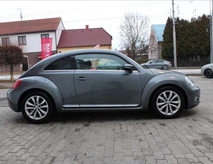 Volkswagen Beetle 3