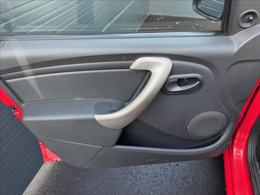 Dacia Sandero Hatchback 1,1 l 55 kw