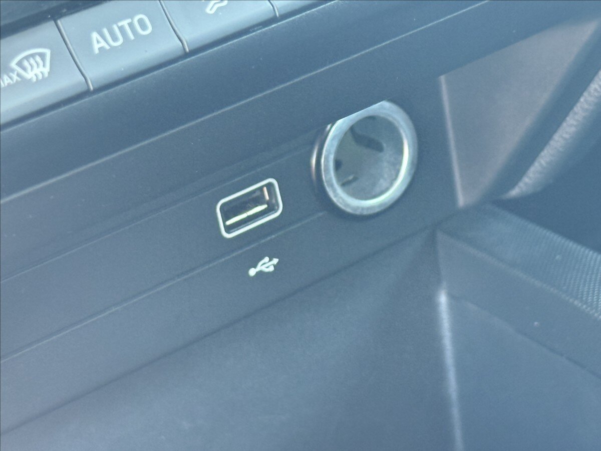 Škoda Fabia Kombi 999,0 70 kw