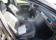 Volvo XC70 Kombi 2,4 l 151 kw