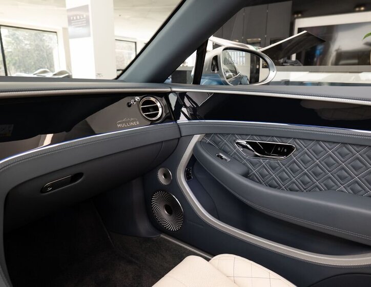 Bentley Continental GTC Kabriolet 4,0 l 404 kw