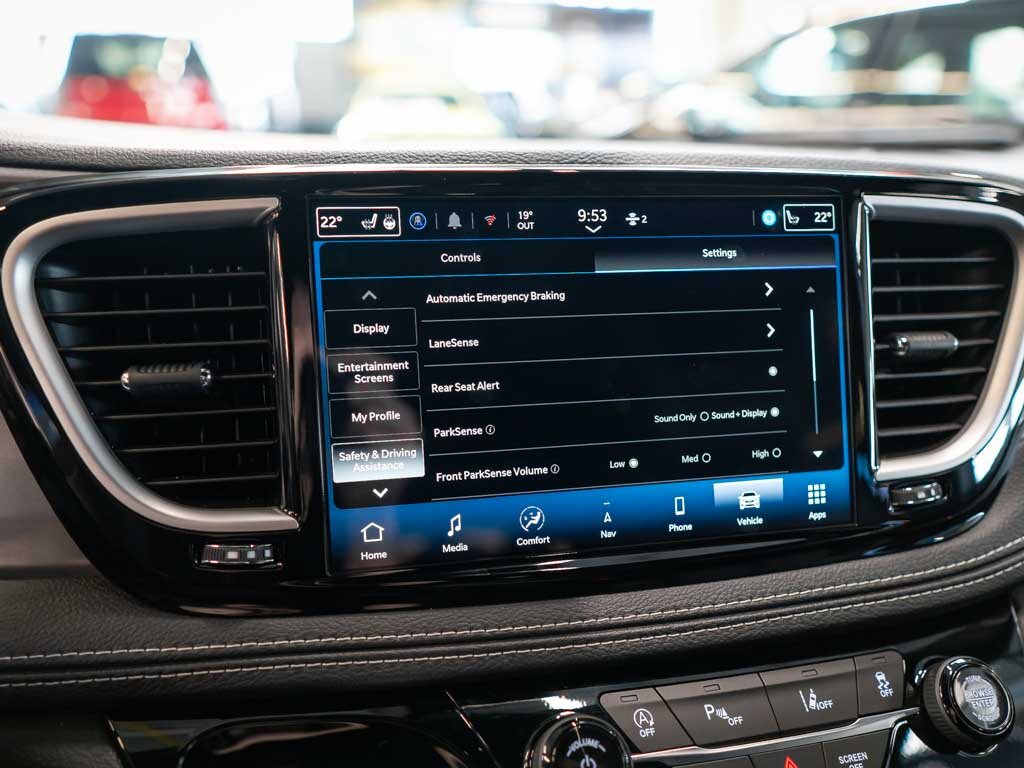 Chrysler Pacifica MPV 3,6 l 221 kw