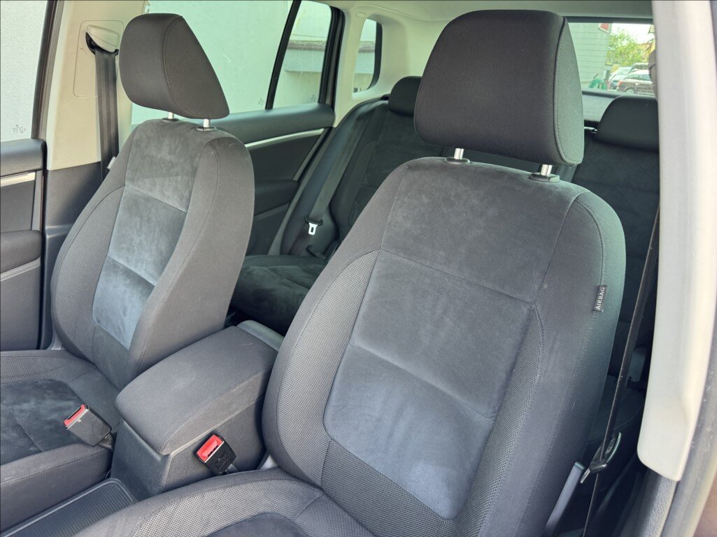 Volkswagen Tiguan SUV / Terénní 2,0 l 103 kw