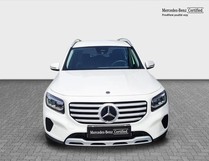 Mercedes-Benz GLB 8