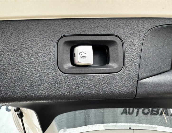 Mercedes-Benz GLC Kombi 2,0 l 143 kw