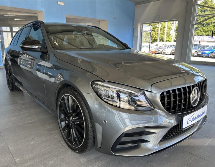 Mercedes-Benz Třídy C 1