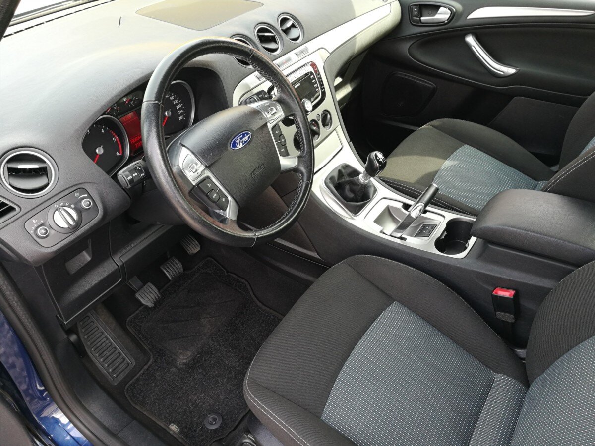 Ford Galaxy Kombi 2,0 l 103 kw