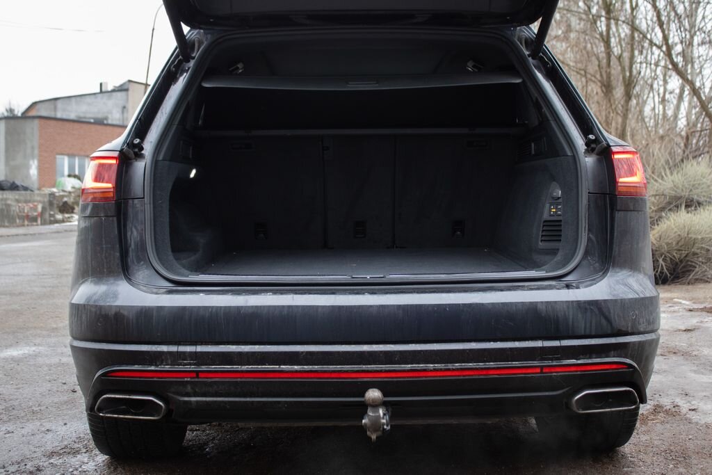 Volkswagen Touareg SUV 3,0 l 250 kw