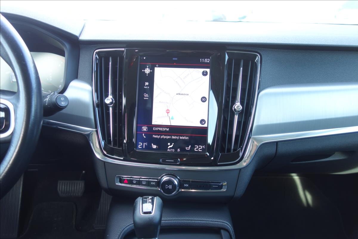 Volvo V90 Kombi 2,0 l 140 kw