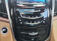 Cadillac Escalade 26