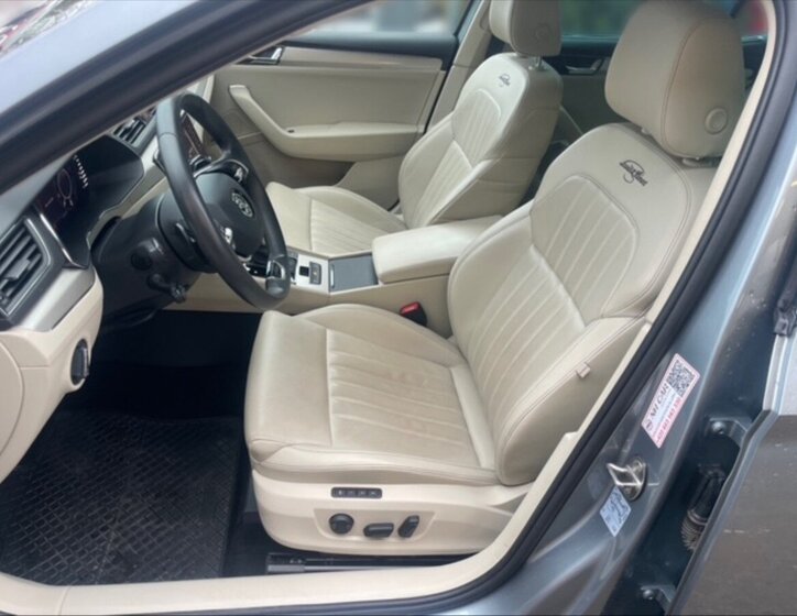 Škoda Superb Liftback 2,0 l 110 kw