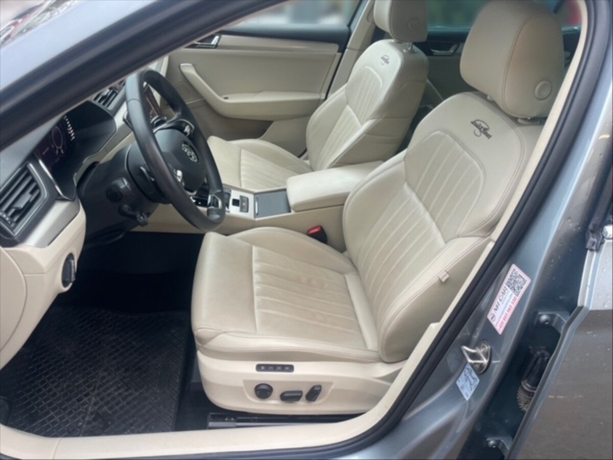 Škoda Superb Liftback 2,0 l 110 kw