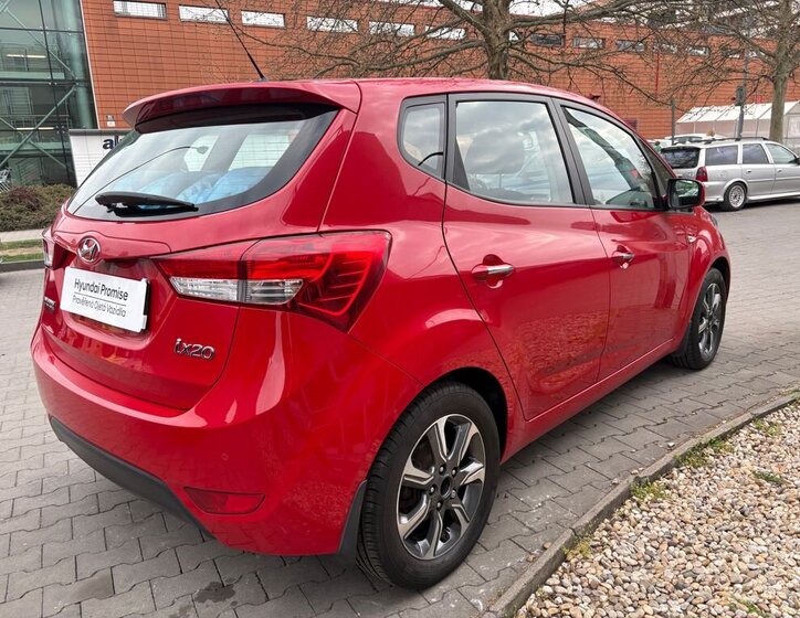 Hyundai ix20 MPV 1,6 l 92 kw