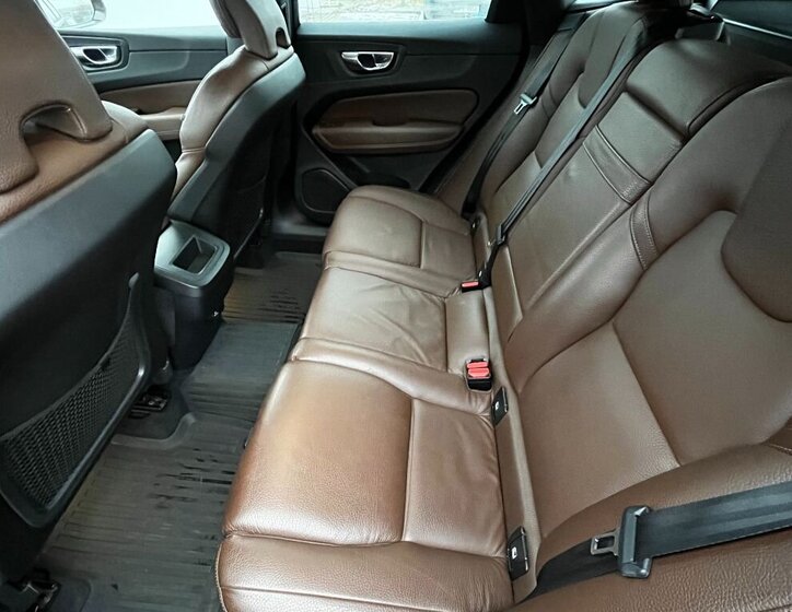 Volvo XC60 SUV 2,0 l 184 kw