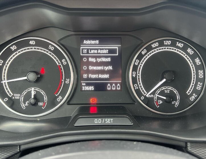 Škoda Kamiq Hatchback 999,0 81 kw