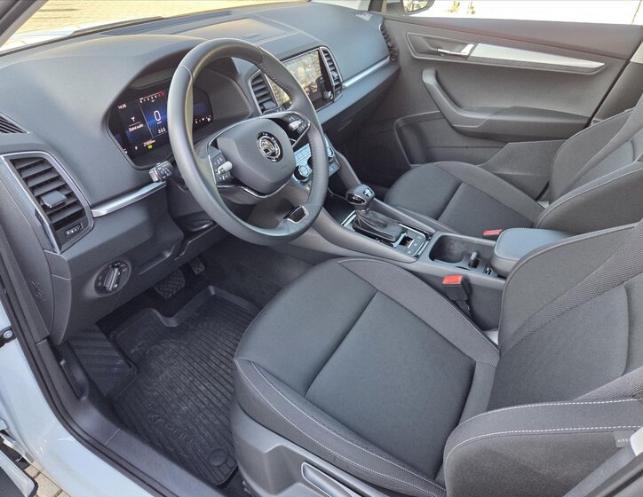 Škoda Karoq SUV 1,5 l 110 kw