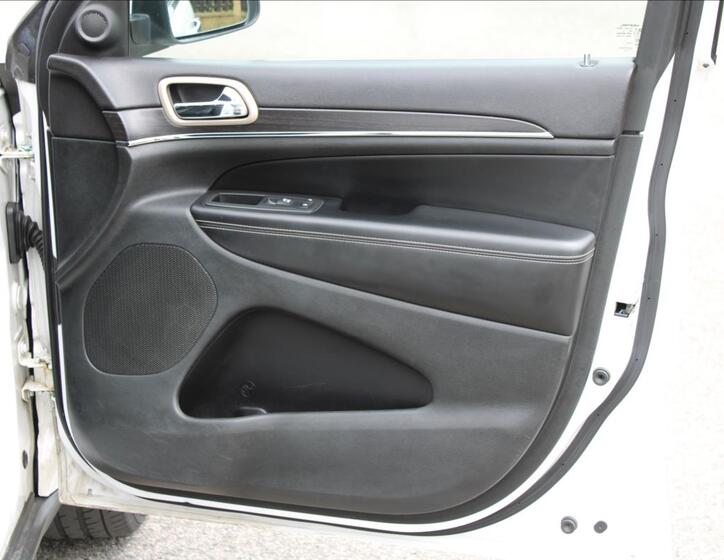 Jeep Grand Cherokee 33