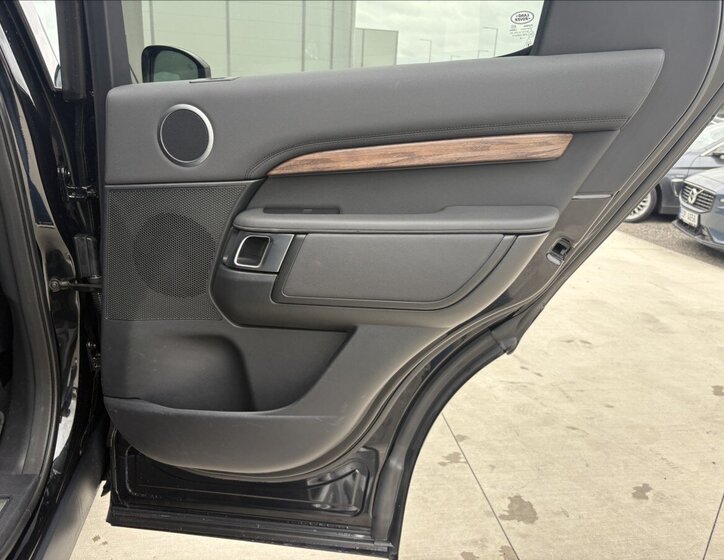 Land Rover Discovery Kombi 3,0 l 225 kw