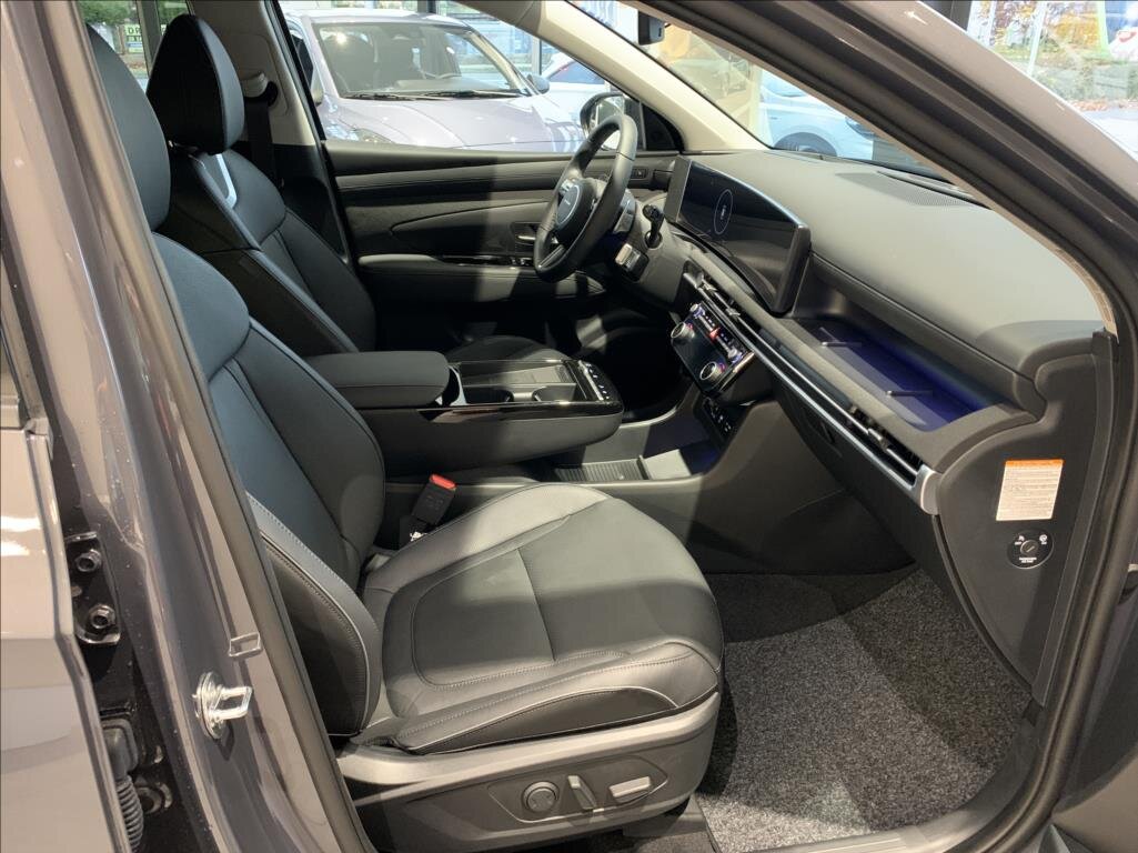 Hyundai Tucson SUV 1,6 l 158 kw