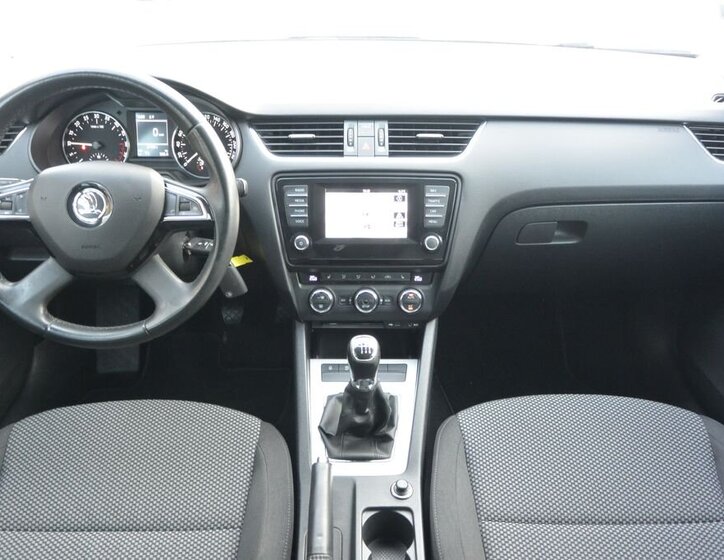 Škoda Octavia Kombi 2,0 l 110 kw