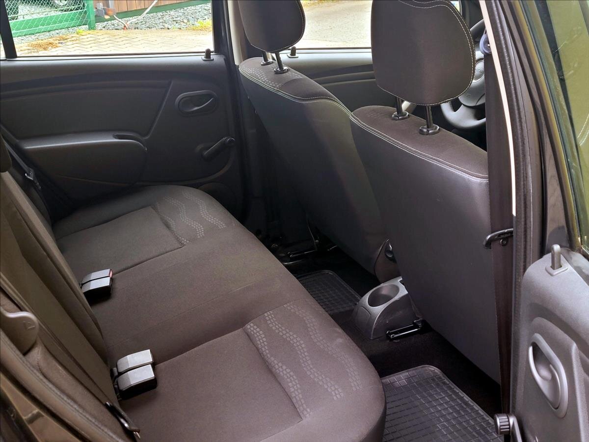 Dacia Sandero Hatchback 1,6 l 62 kw