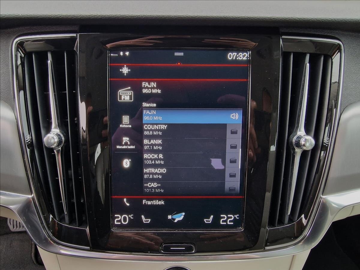 Volvo V90 Kombi 2,0 l 140 kw