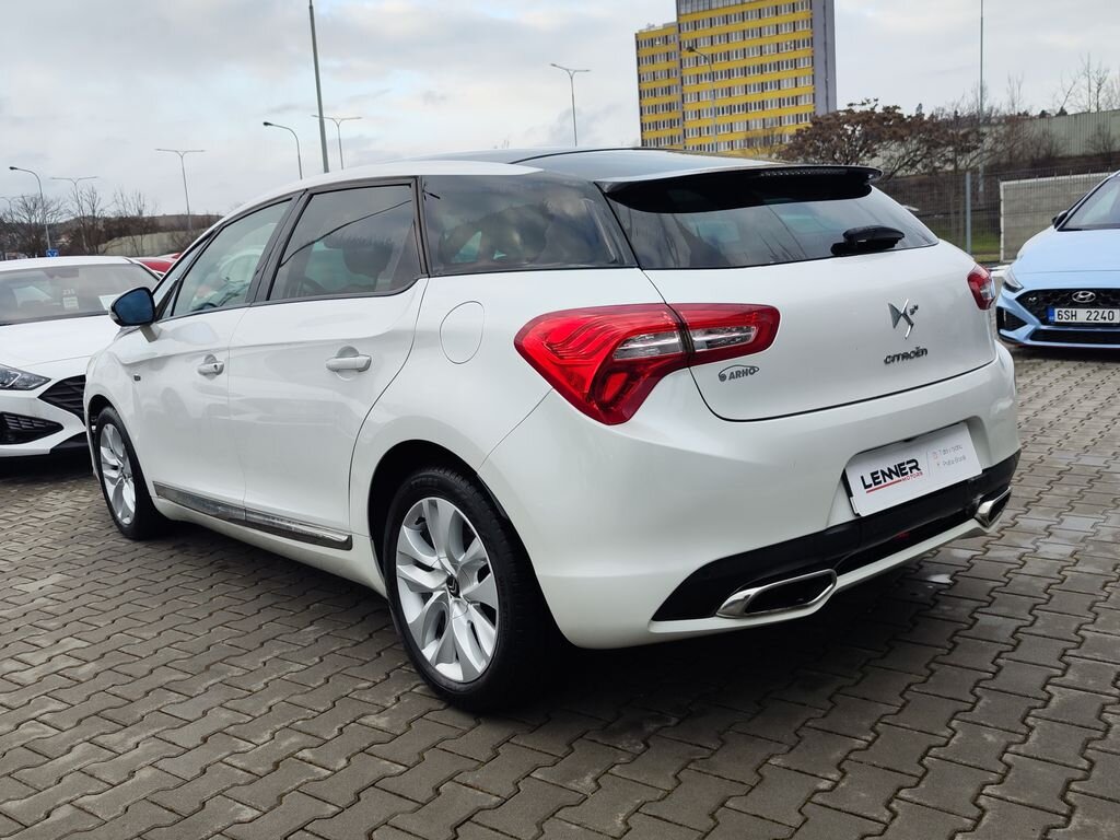 Citroën DS5 Hatchback 2,0 l 120 kw