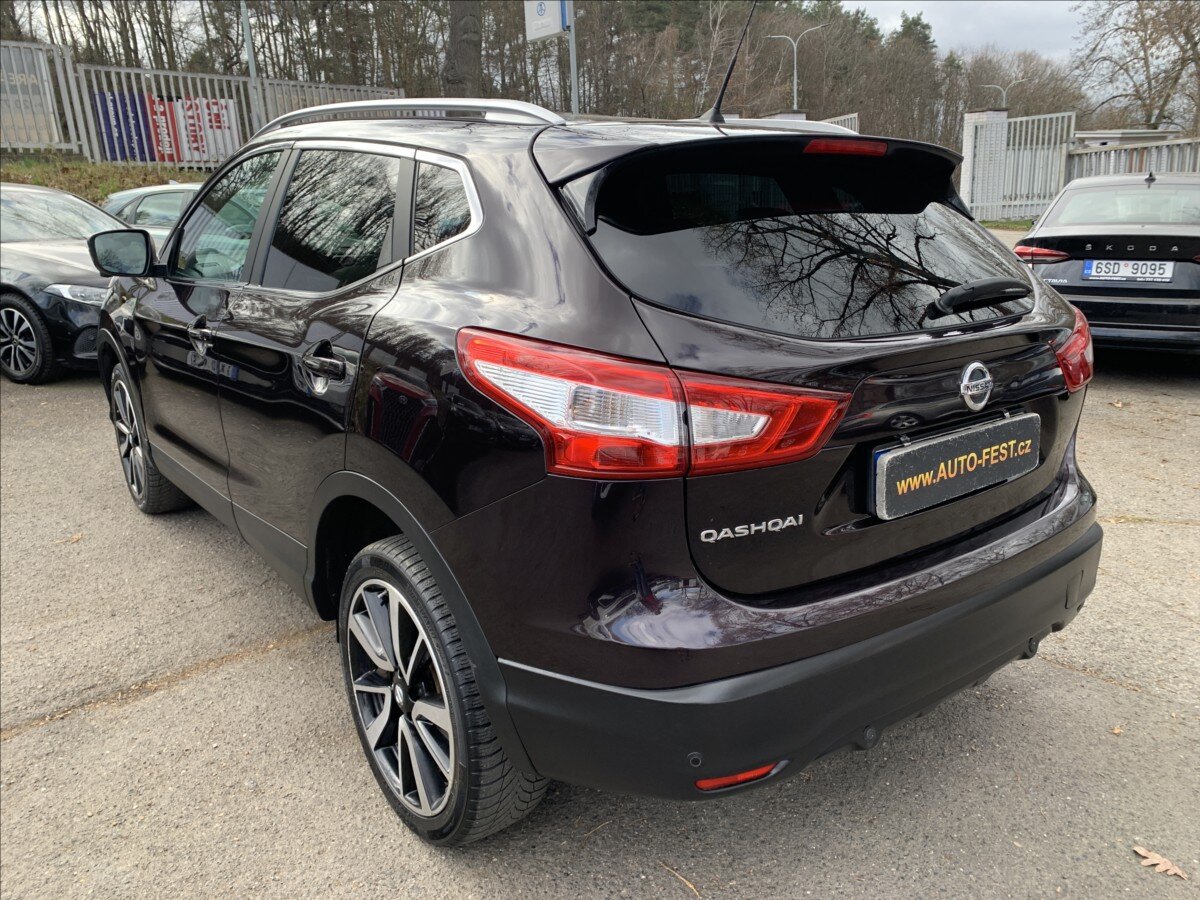 Nissan Qashqai SUV / Terénní 1,6 l 96 kw