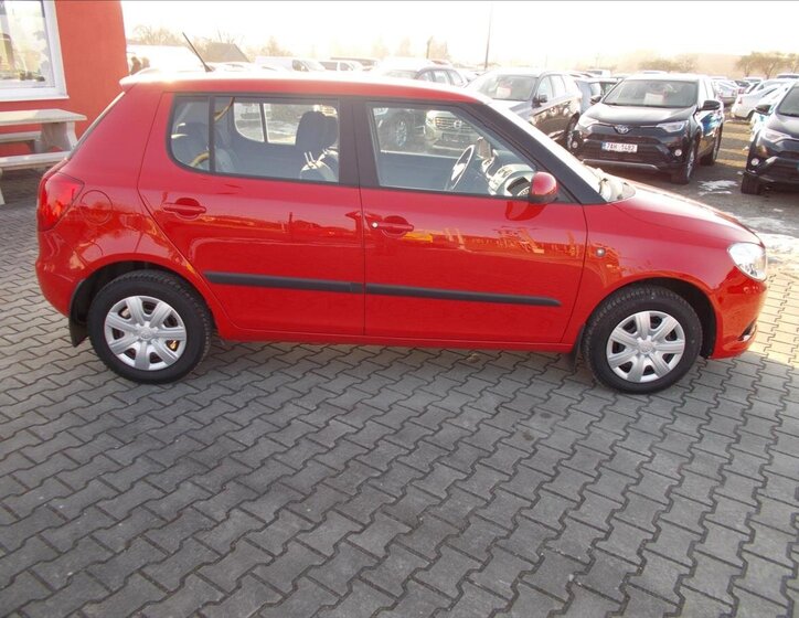 Škoda Fabia Hatchback 1,2 l 63 kw