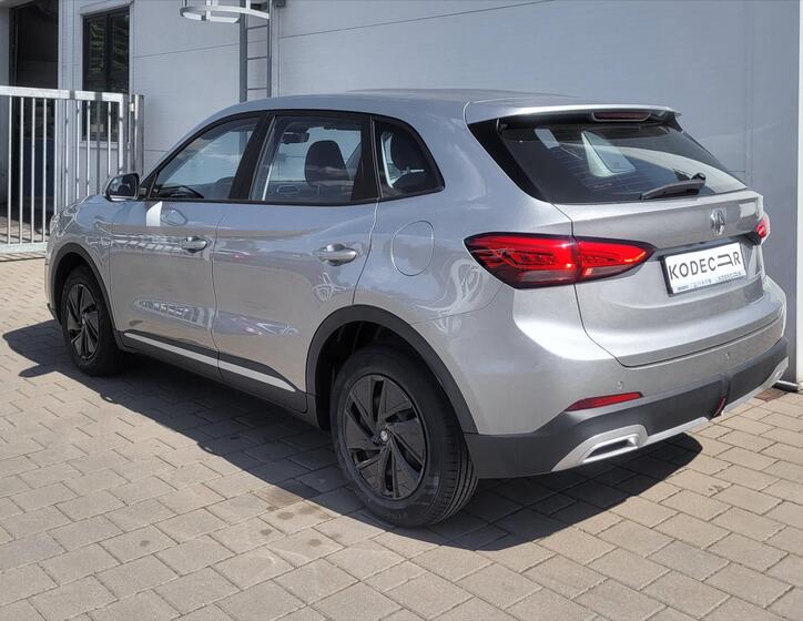 MG ZS 4