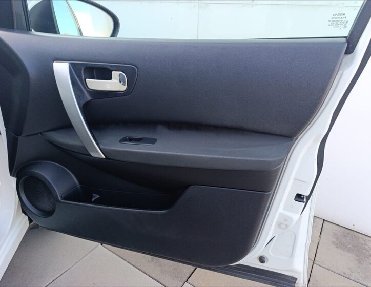 Nissan Qashqai SUV / Terénní 1,5 l 78 kw