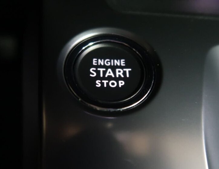 Peugeot 308 Hatchback 1,2 l 96 kw