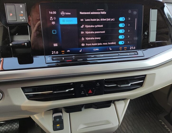 Volkswagen Multivan MPV 2,0 l 110 kw