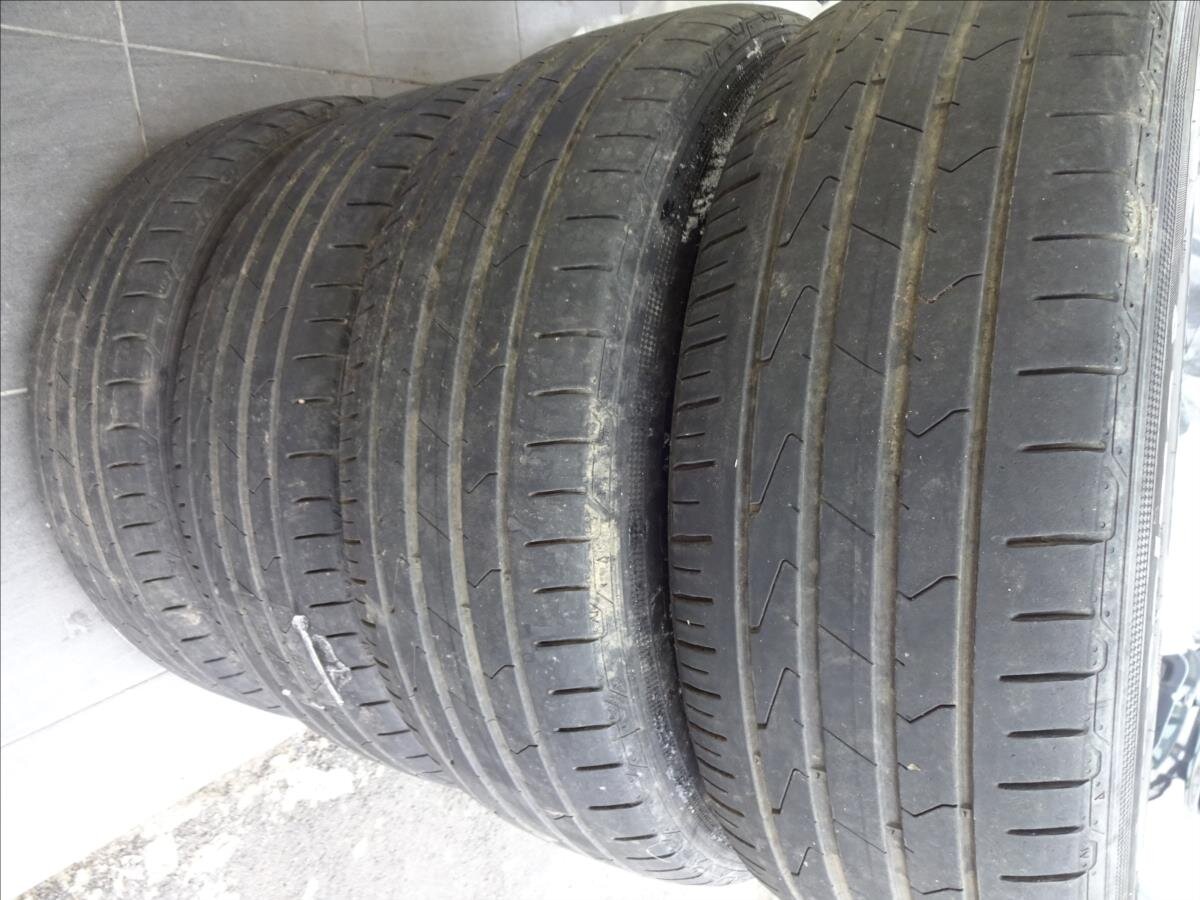 Ford Tourneo Connect MPV 998,0 74 kw