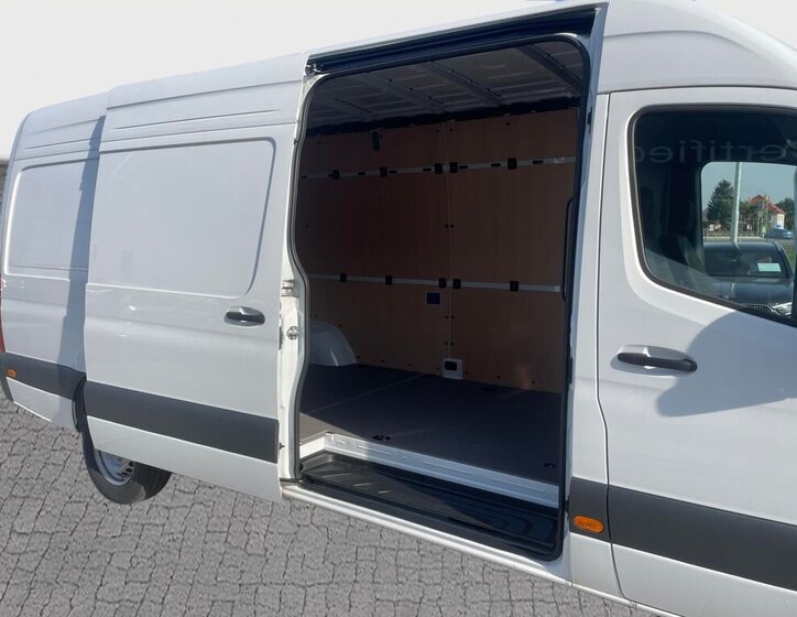 Mercedes-Benz Sprinter Skříň 2,0 l 125 kw