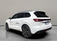 Volkswagen Touareg 3
