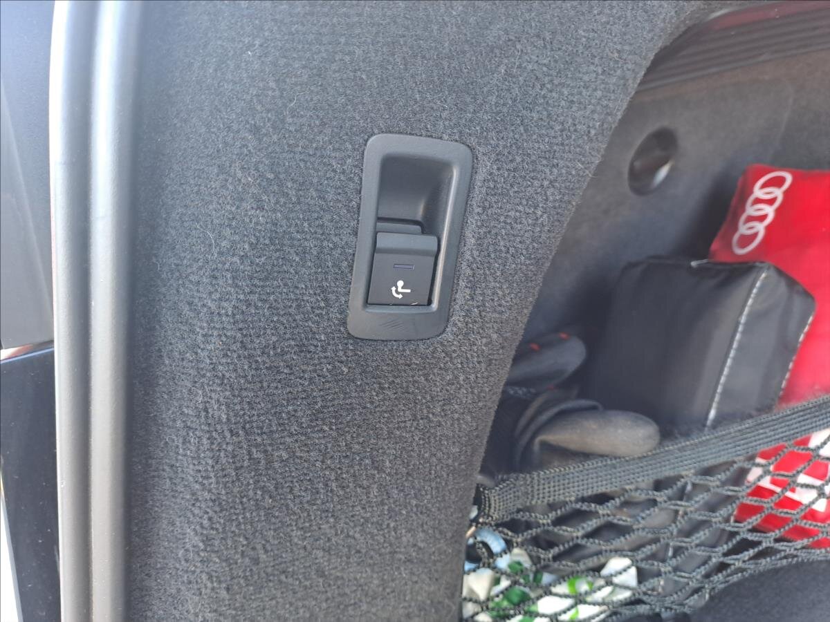 Audi A6 Kombi 2,0 l 150 kw