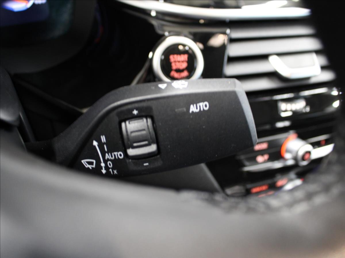 BMW Řada 5 Sedan / Limuzína 3,0 l 245 kw