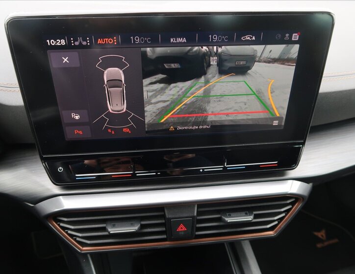 Cupra Formentor SUV / Terénní 1,5 l 110 kw