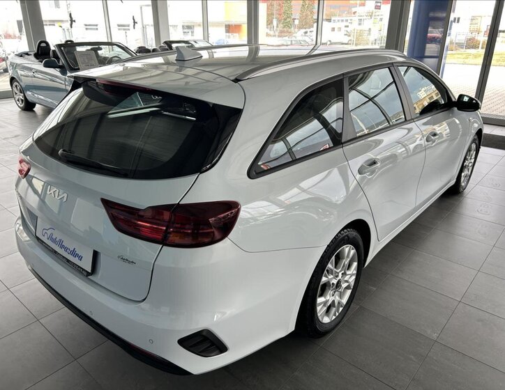 KIA Ceed Kombi 1,5 l 118 kw