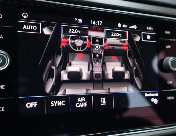 Volkswagen T-Roc CUV 1,6 l 85 kw