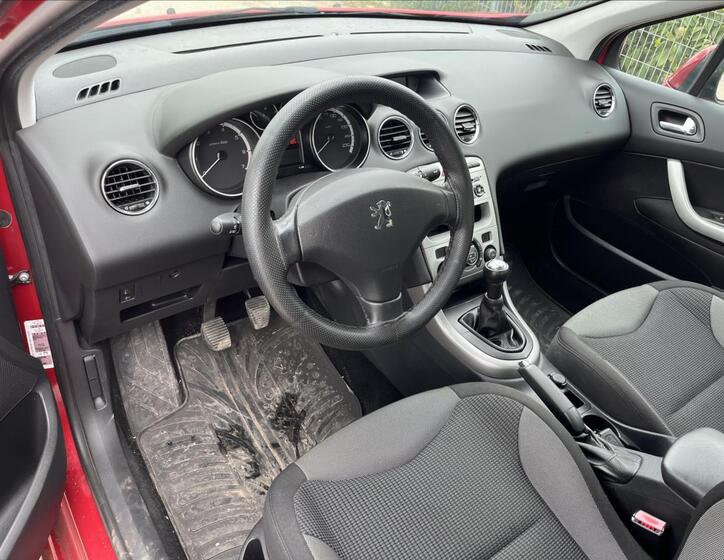Peugeot 308 9