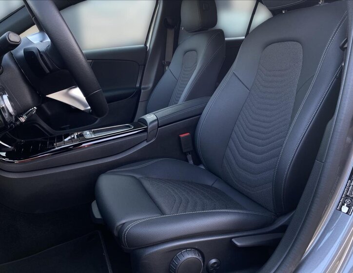 Mercedes-Benz Třídy A Hatchback 1,3 l 120 kw