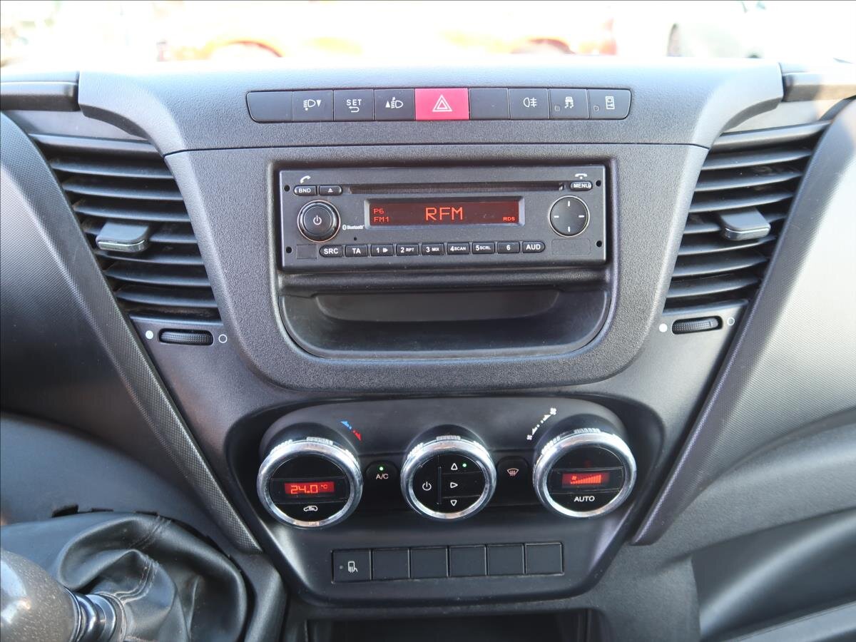 Iveco Daily Sklápěč 2,3 l 100 kw