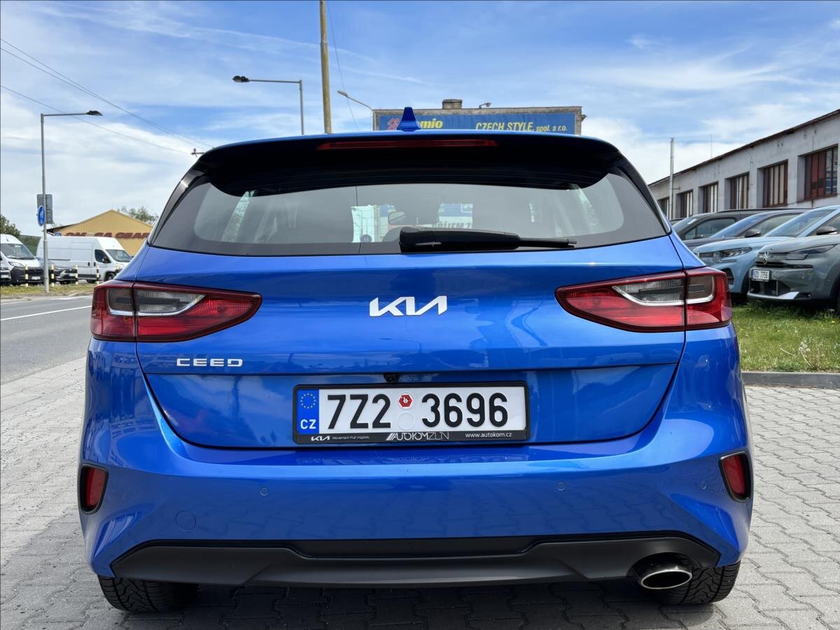 KIA Ceed Hatchback 1,5 l 117 kw