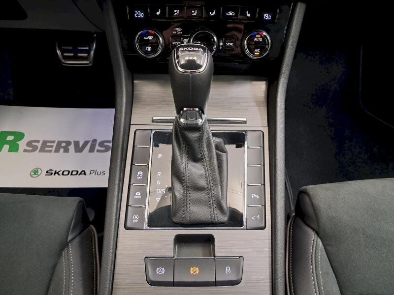 Škoda Superb Kombi 2,0 l 147 kw