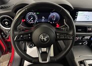 Alfa Romeo Stelvio SUV / Terénní 2,1 l 154 kw