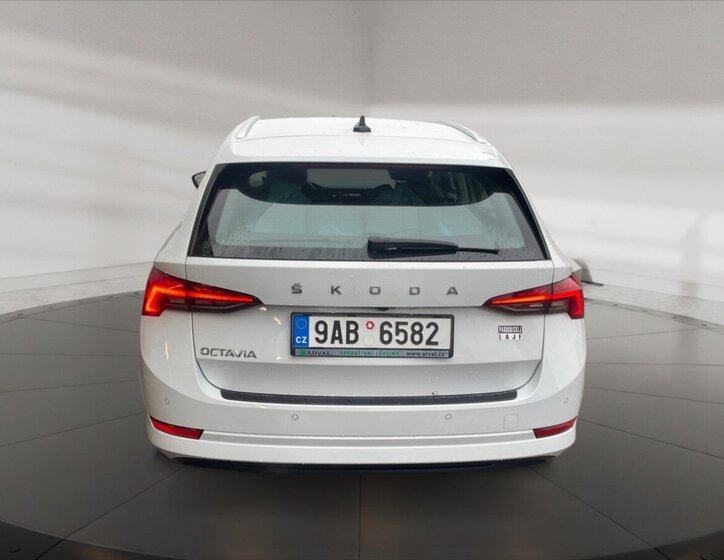 Škoda Octavia Kombi 1,5 l 110 kw