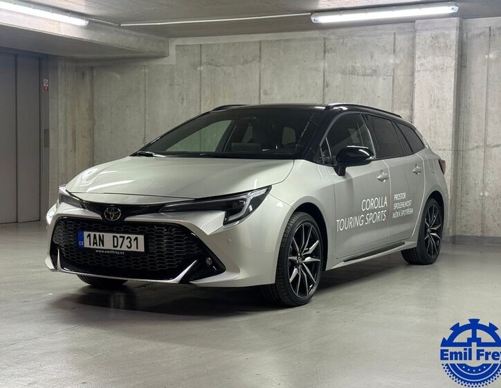 Toyota Corolla Kombi 2,0 l 131 kw