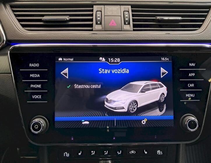 Škoda Superb 21
